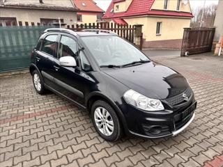 Suzuki SX4 1,6 4x4 1.majitel hatchback