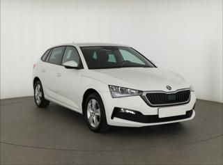 Škoda Scala 1.0 TSI 70kW hatchback