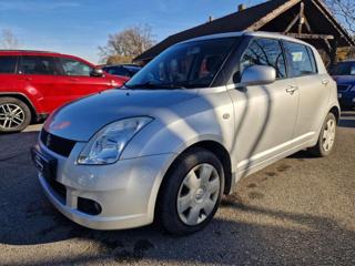 Suzuki Swift 1,3i 66 Kw 4x4 hatchback