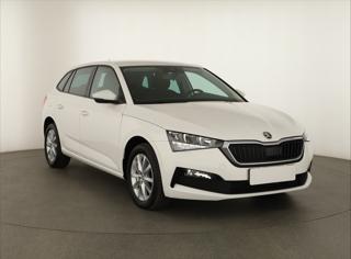 Škoda Scala 1.0 TSI 85kW hatchback