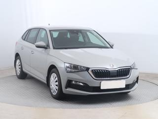 Škoda Scala 1.0 TSI 81kW hatchback
