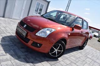 Suzuki Swift 1,3 i 67KW•ALU•KLIMA•TAŽNÉ•4X4 hatchback