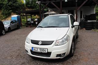 Suzuki SX4 1.6i klima hatchback
