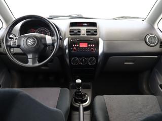 Suzuki SX4 1.9 DDiS 88kW hatchback - Foto 9
