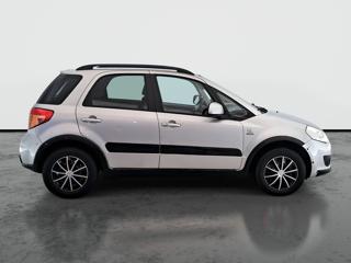 Suzuki SX4 1.9 DDiS 88kW hatchback - Foto 8