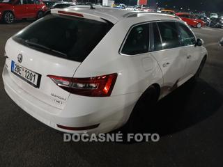 Škoda Superb 2.0 TDI kombi