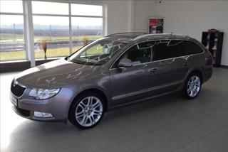 Škoda Superb 2,0 TDI CR, ELEGANCE,DSG,NAVI, kombi