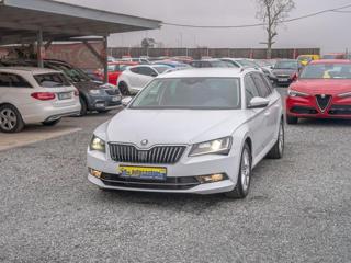 Škoda Superb 2.0TDI 140KW 4x4 DSG – NAVI kombi