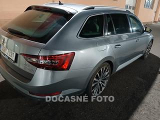 Škoda Superb 2.0 TSI, ČR kombi