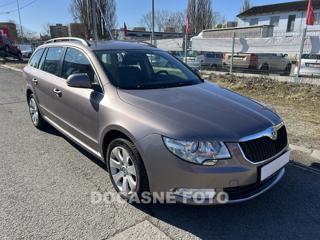 Škoda Superb 2.0 TDi, 1.maj, Serv.kniha kombi