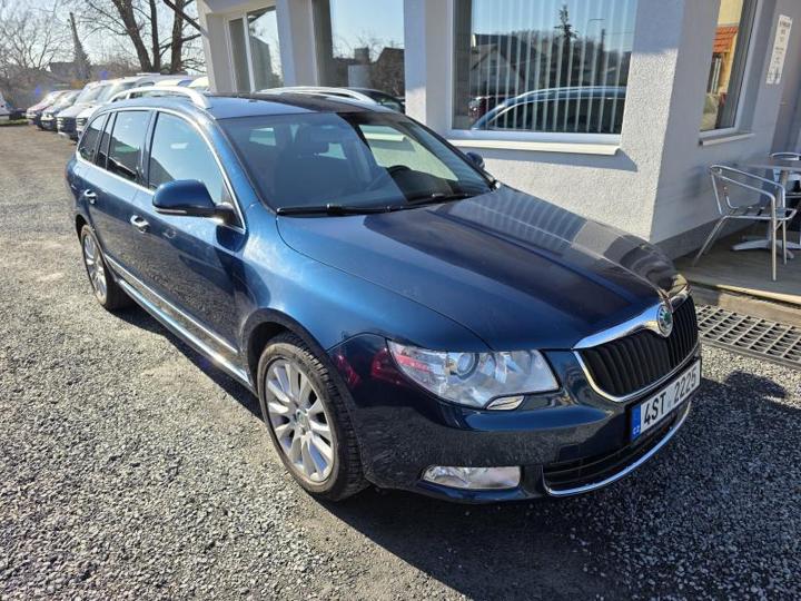 Vůz s VIN TMBJF73T3C9048383