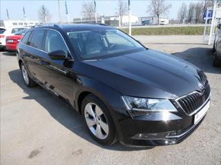 Škoda Superb 2,0 TDi 4x4,1.maj.,DSG,webasto kombi