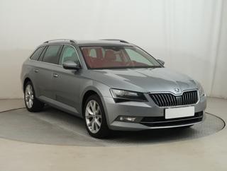 Škoda Superb 2.0 TDI 140kW kombi