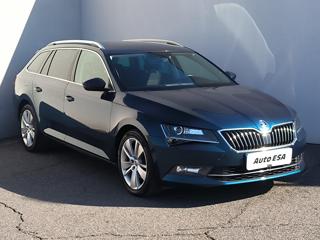 Škoda Superb 2.0 TDi, 1.maj kombi