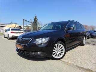 Škoda Superb 2,0 TDI 125kW  REZERVACE kombi