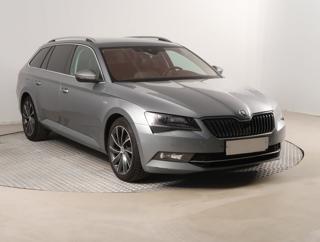 Škoda Superb 2.0 TDI 140kW kombi