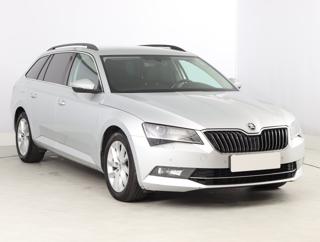 Škoda Superb 2.0 TDI 140kW kombi