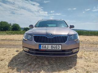 Škoda Superb 2,0   103 KW navi ,Xenon, tažné kombi