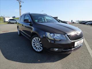 Škoda Superb 2,0 TDI,Bi-Xenon,Digi Kima,serviska kombi
