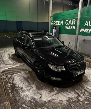 Škoda Superb 2,0   2 COMBI kombi