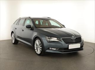 Škoda Superb 2.0 TDI 140kW kombi