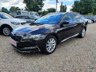 Škoda Superb 1,4 PHEV,DSG,navi,led,tažné kombi