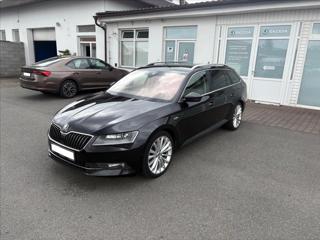 Škoda Superb 2,0 TDI Combi DSG L&K kombi