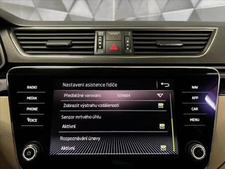 Škoda Superb 2.0 TDI DSG LAURIN&KLEMENT kombi - Foto 20