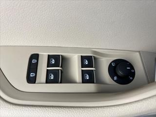Škoda Superb 2.0 TDI DSG LAURIN&KLEMENT kombi - Foto 26