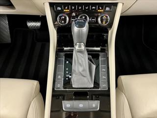 Škoda Superb 2.0 TDI DSG LAURIN&KLEMENT kombi - Foto 23