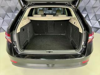 Škoda Superb 2.0 TDI DSG LAURIN&KLEMENT kombi - Foto 29