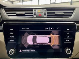 Škoda Superb 2.0 TDI DSG LAURIN&KLEMENT kombi - Foto 15