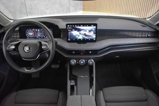 Škoda Superb TDI 142kW 4x4*TAŽNÉ*DPH*ČR 1.M kombi - Foto 9