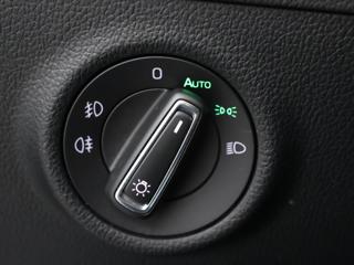 Škoda Superb 2,0 TSI DSG CZ Style 1.Maj DPH kombi - Foto 16