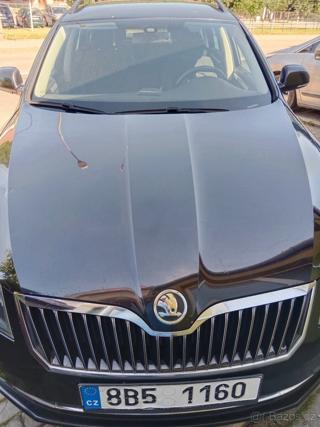 Škoda Superb 2,0   TDI 103 kw kombi