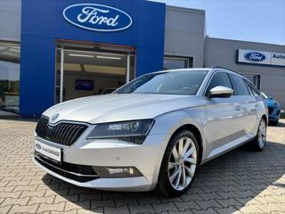 Škoda Superb 2,0 TDI  Style Navi bi-Xenon kombi
