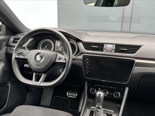 Škoda Superb 2,0 TDI 190PS Sportline DSG 4x4 kombi - Foto 23