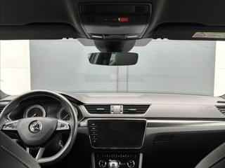 Škoda Superb 2,0 TDI 190PS Sportline DSG 4x4 kombi - Foto 29