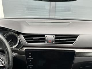 Škoda Superb 2,0 TDI 190PS Sportline DSG 4x4 kombi - Foto 24