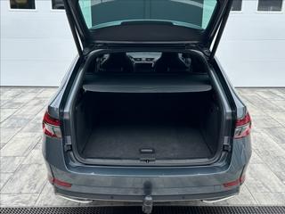Škoda Superb 2,0 TDI 190PS Sportline DSG 4x4 kombi - Foto 44