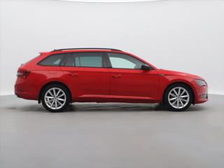 Škoda Superb 2,0 TDI 140kW DSG Sportline kombi - Foto 8