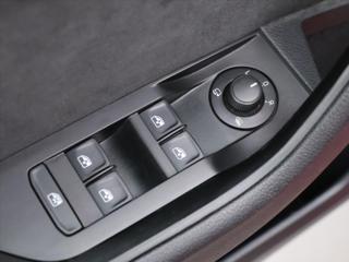 Škoda Superb 2,0 TDI 140kW DSG Sportline kombi - Foto 15
