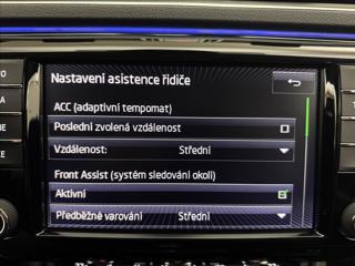 Škoda Superb 2,0 TDi 110kW L&K DPH ACC DCC kombi - Foto 20