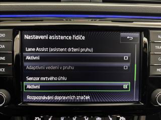 Škoda Superb 2,0 TDi 110kW L&K DPH ACC DCC kombi - Foto 21