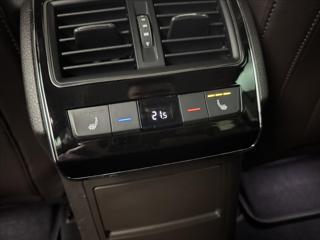 Škoda Superb 2,0 TDi 110kW L&K DPH ACC DCC kombi - Foto 48