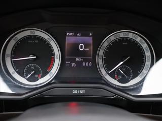 Škoda Superb 2,0 TDI 110kW DSG CZ L&K kombi - Foto 18