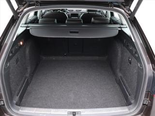 Škoda Superb 2,0 TDI 110kW DSG CZ L&K kombi - Foto 5