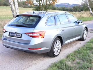 Škoda Superb 2,0 TDI DSG 4x4 CZ Style DPH kombi - Foto 23