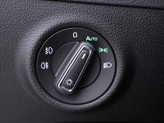 Škoda Superb 2,0 TDI 147kW 4x4 L&K DSG DPH kombi - Foto 21