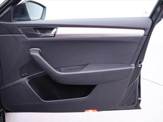 Škoda Superb 2,0 TDI 147kW 4x4 L&K DSG DPH kombi - Foto 16